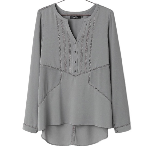 BKE Gray Sheer Silky Henley Tunic Sz S Embellished Gem Buttons Crochet Insets - Picture 1 of 13